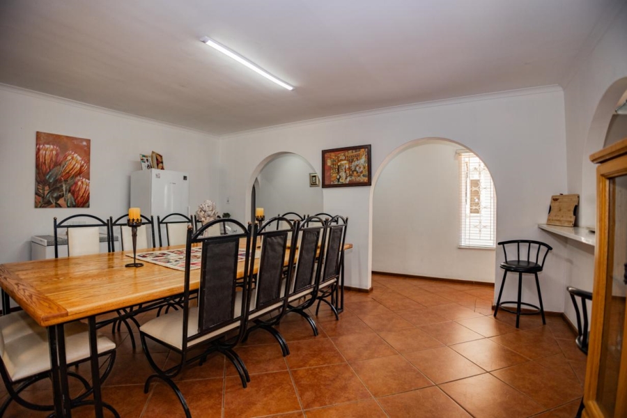 8 Bedroom Property for Sale in Joostenbergvlakte Western Cape